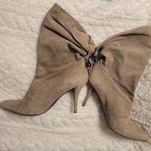 GUC Nine West slouchy heeled boots
